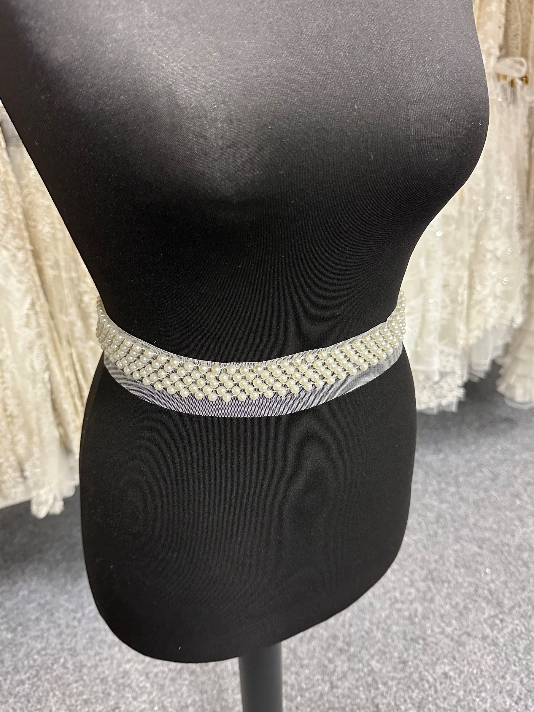 Ivory Pearl Dress Trim - Transform