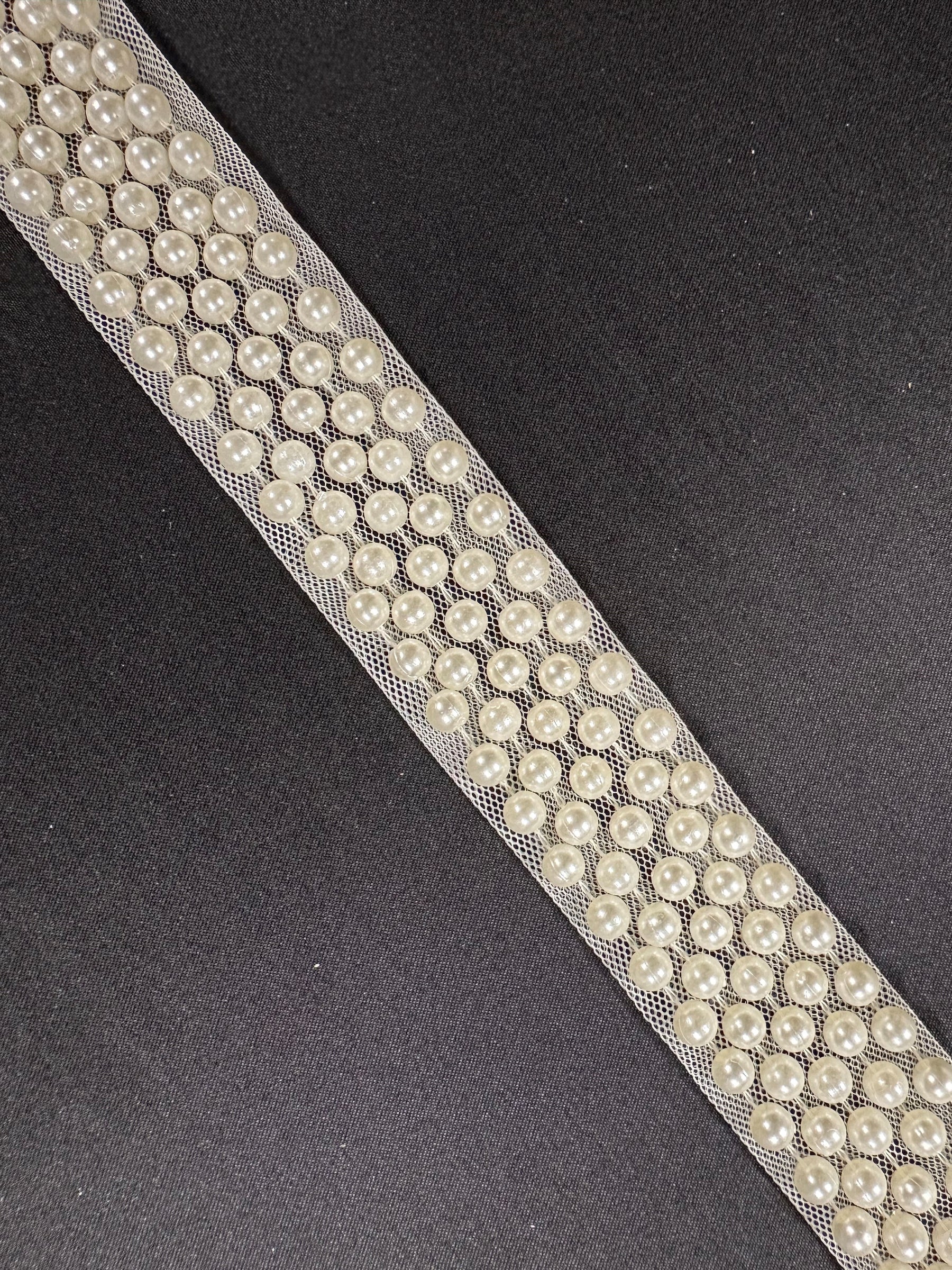 Ivory Pearl Dress Trim - TR/ 2915