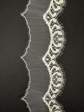 Ivory Chantilly Lace Trim - Zeppelin