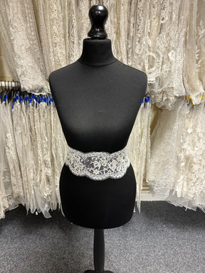 Ivory Corded Chantilly Lace Trim – Zetina