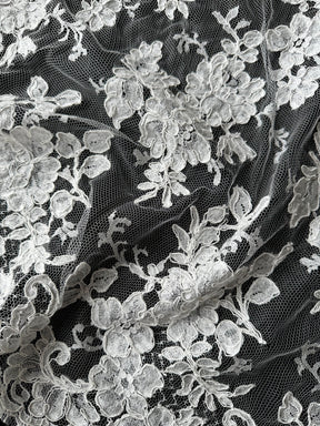 Ivory Corded Chantilly Lace – Zetina