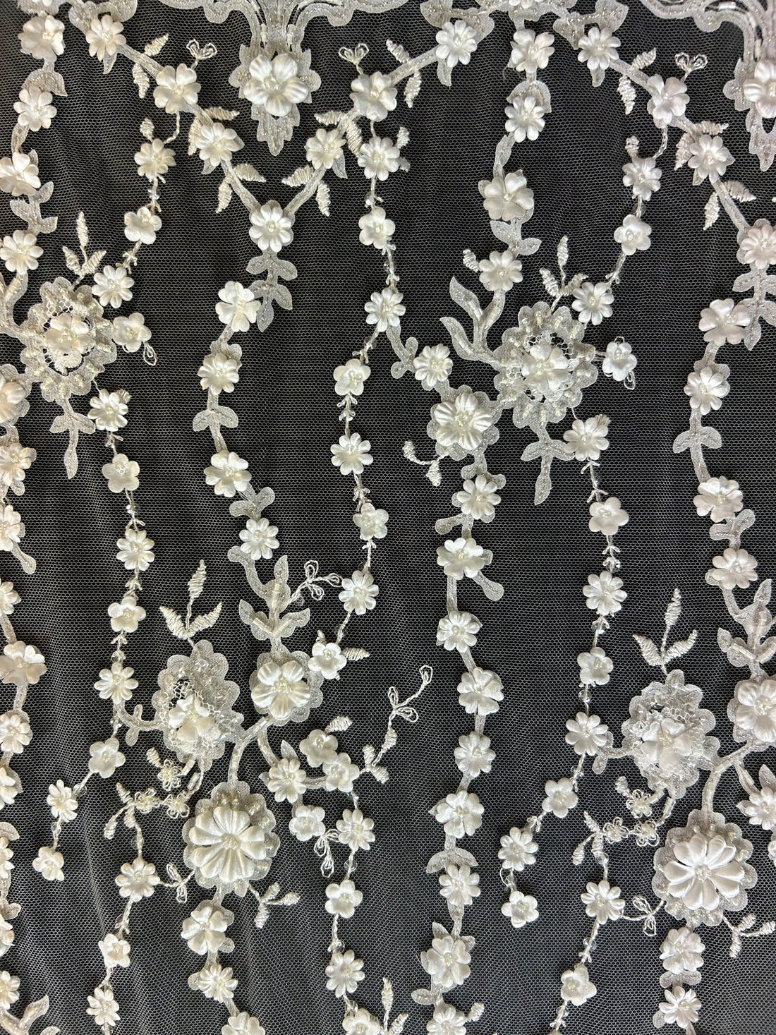 Ivory Laser Lace Eb5019