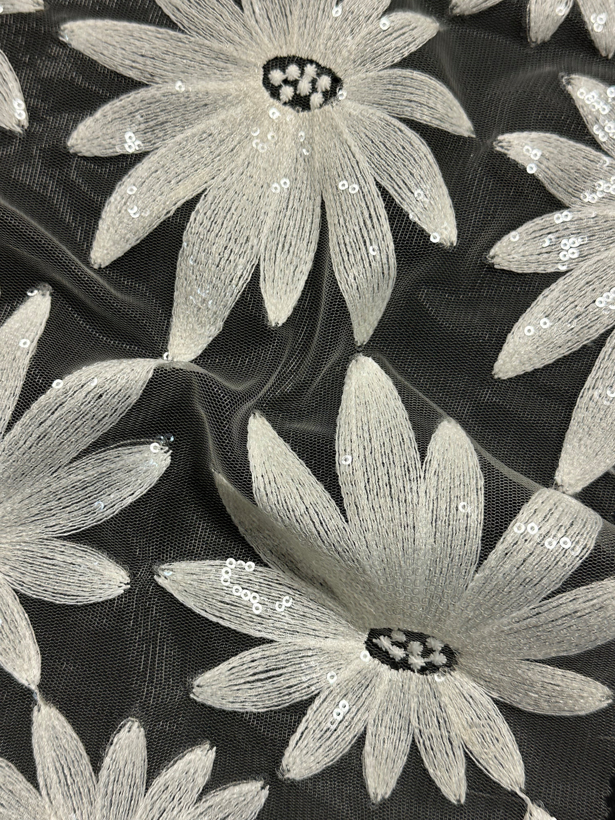 Ivory Embroidered Lace - Azores (CF)