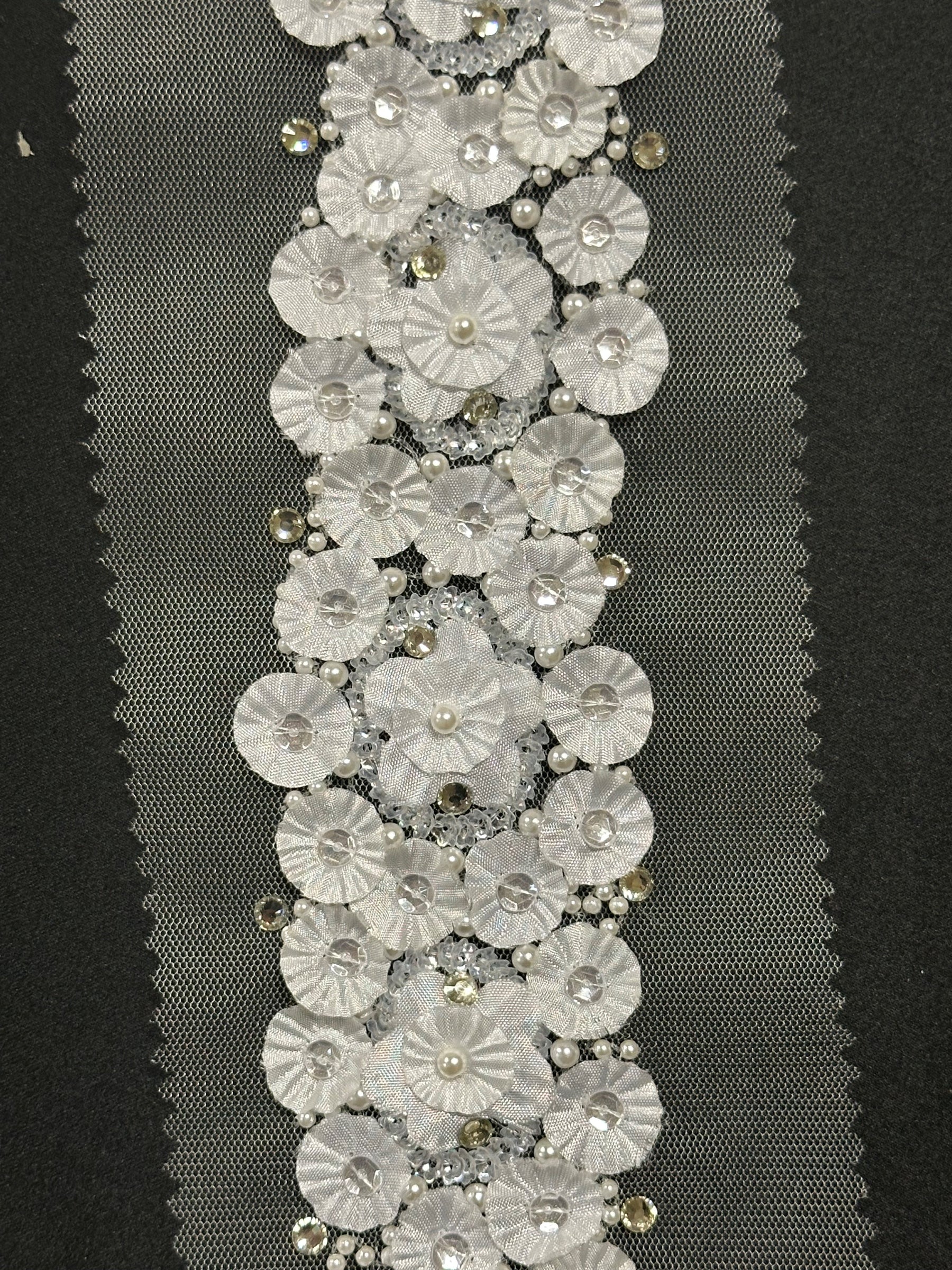 3D Ivory Lace Trim - Ragmuffin