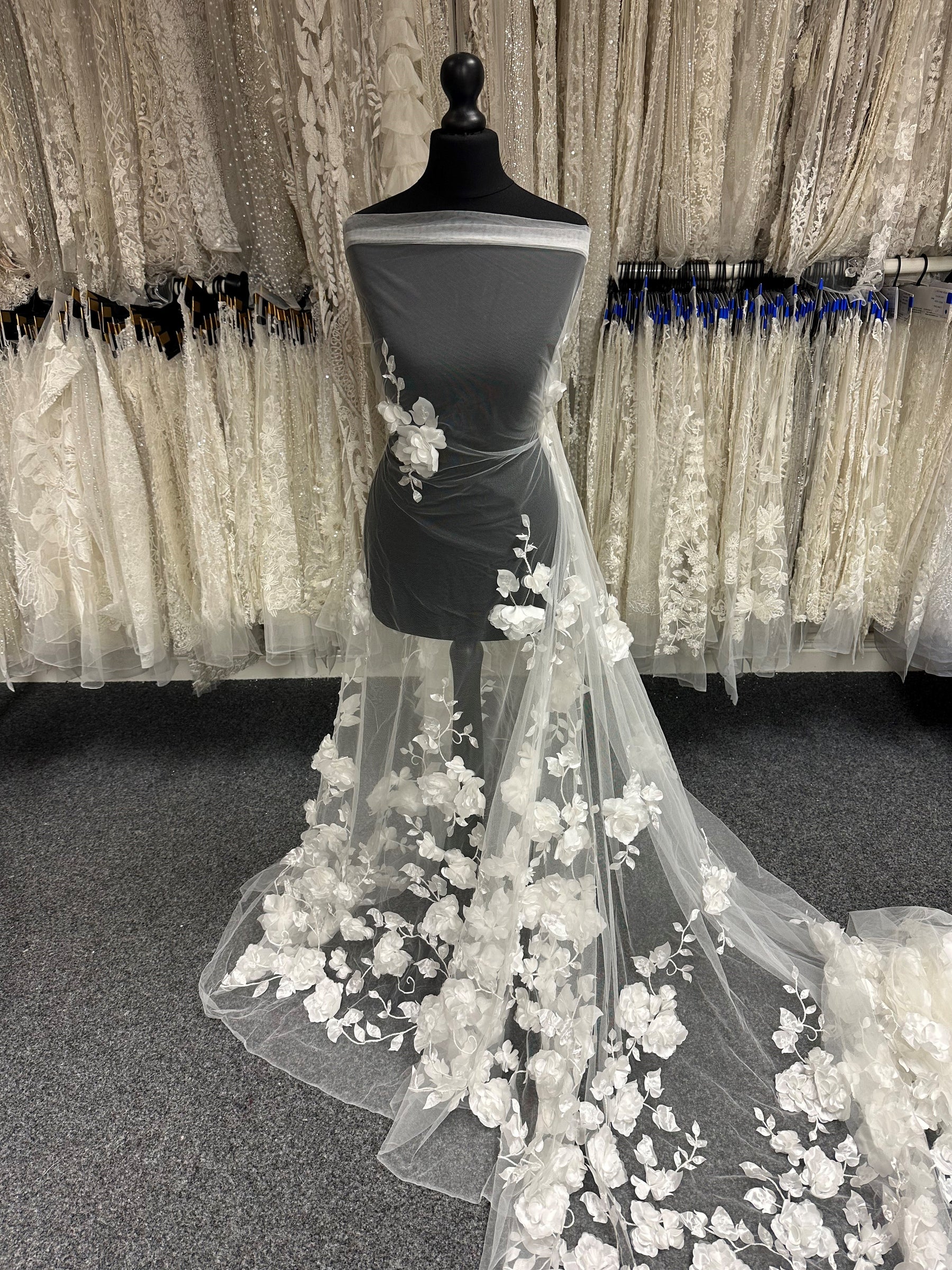 Ivory 3D Flower Lace - Helzel