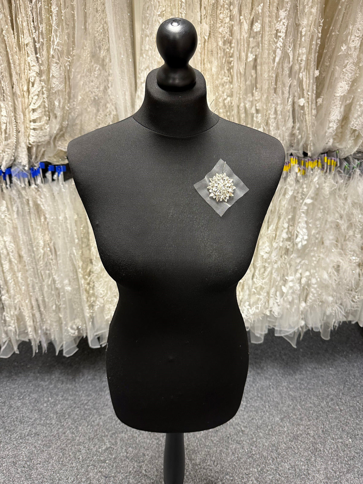 Crystal Embroidery - AP 823 (CF)