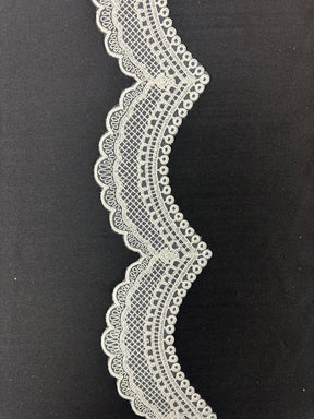 Ivory Corded Lace Trim - Elodea