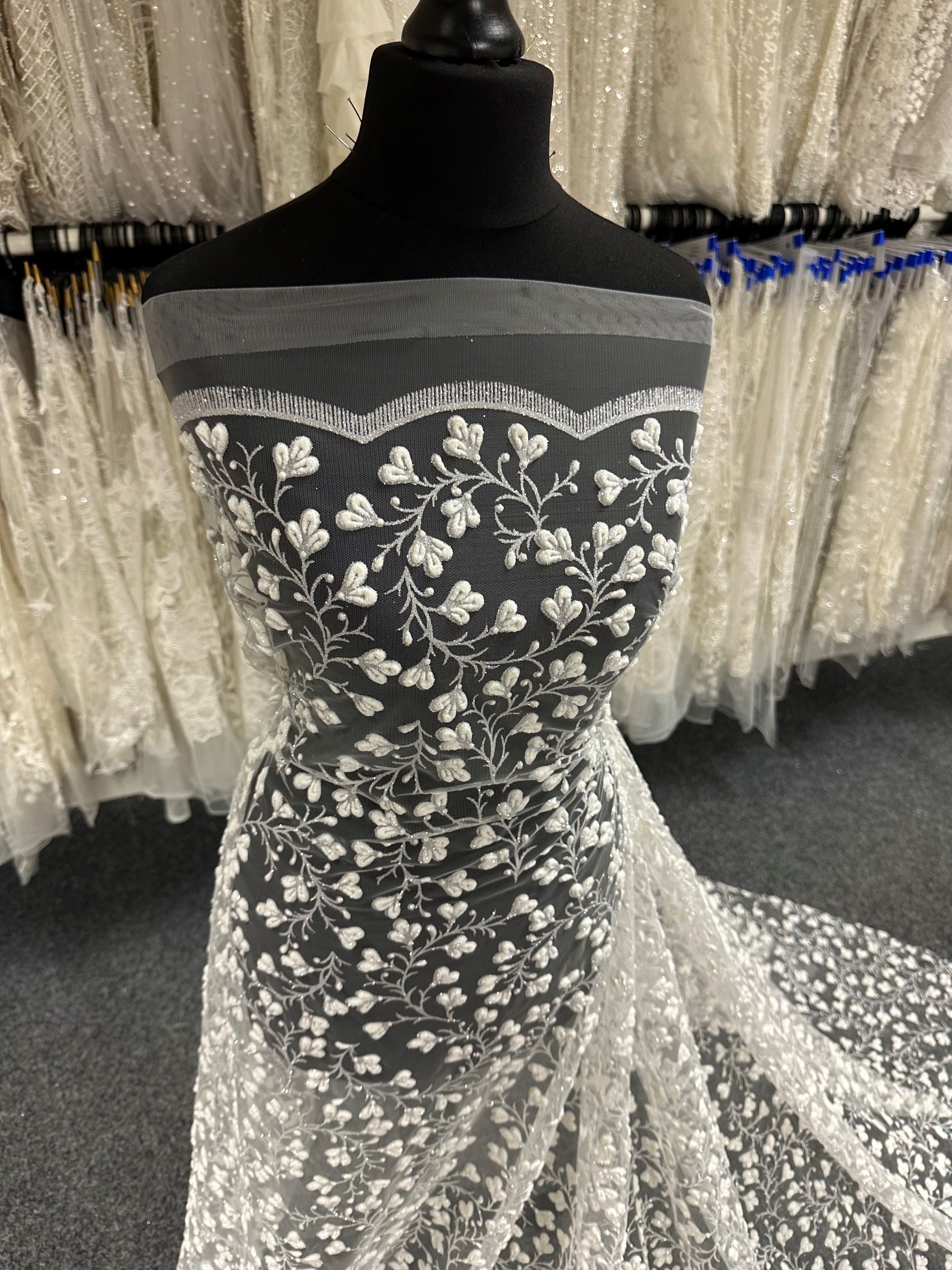 Ivory Glitter Puff Lace - Kinetic