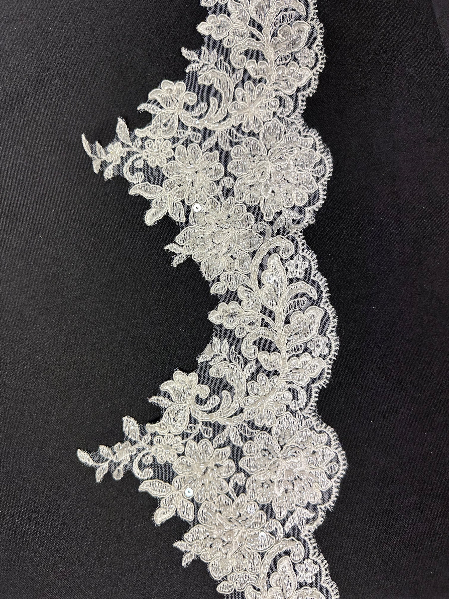 Ivory Beaded Lace Trim - EF2004