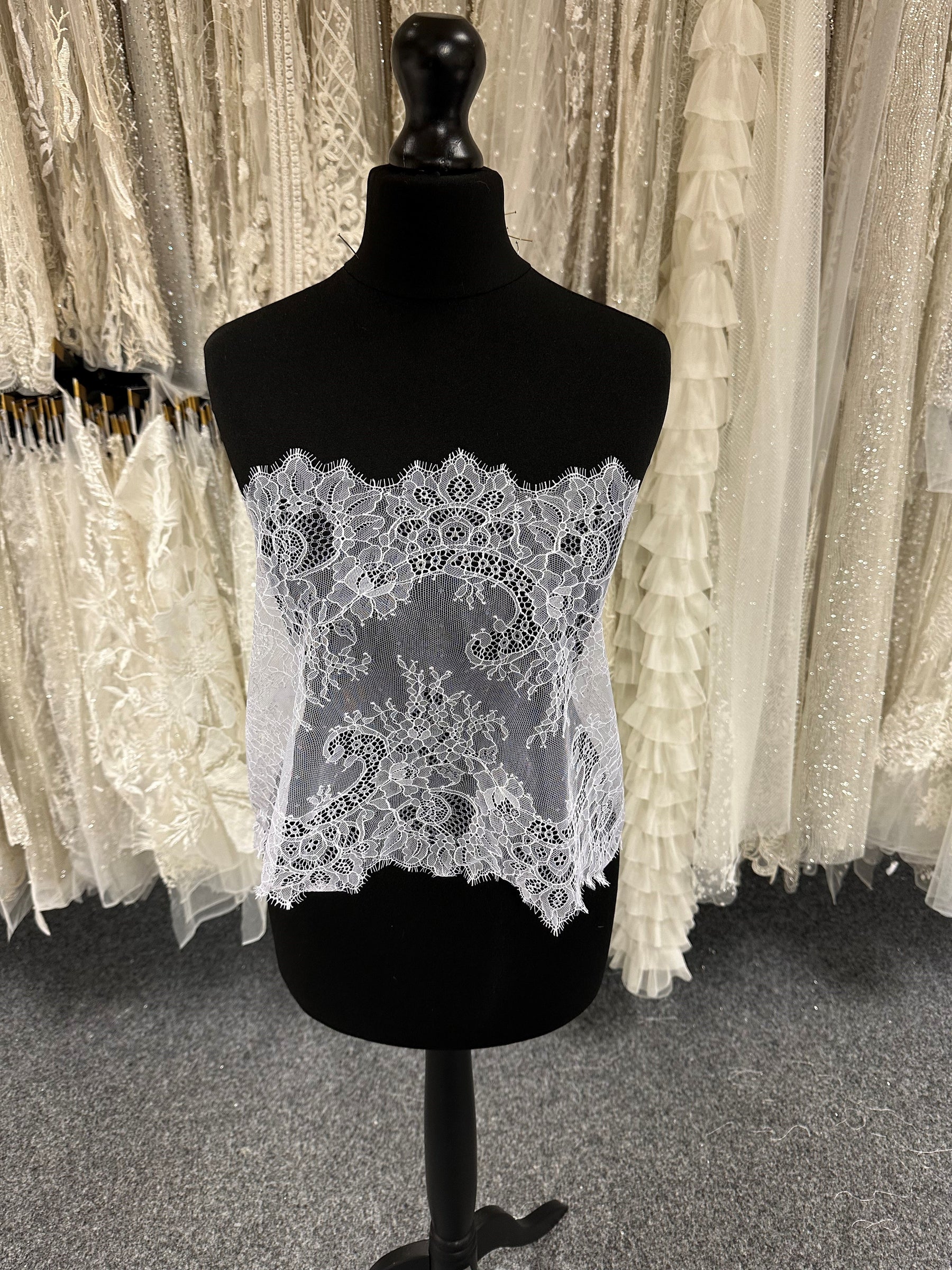 White Lace Trim - Katherine