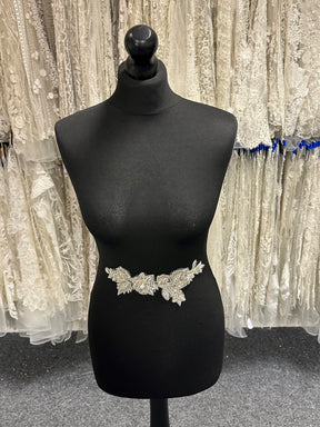 Crystal Embroidery (Ivory) – Gravity