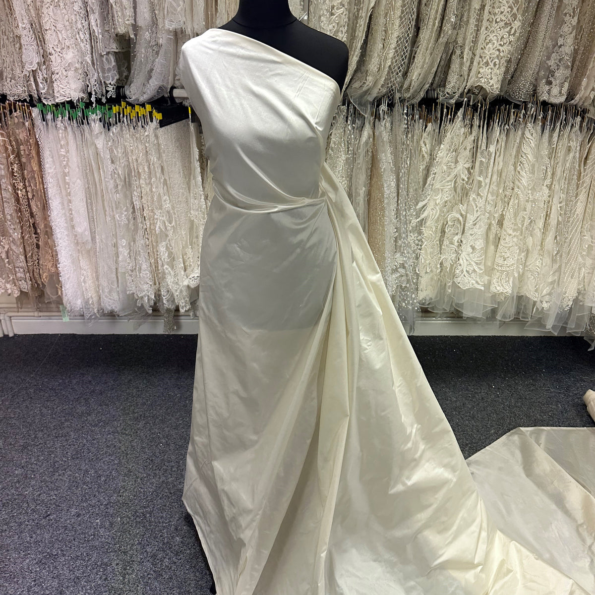 Ivory Silk Dupion – Intaglio