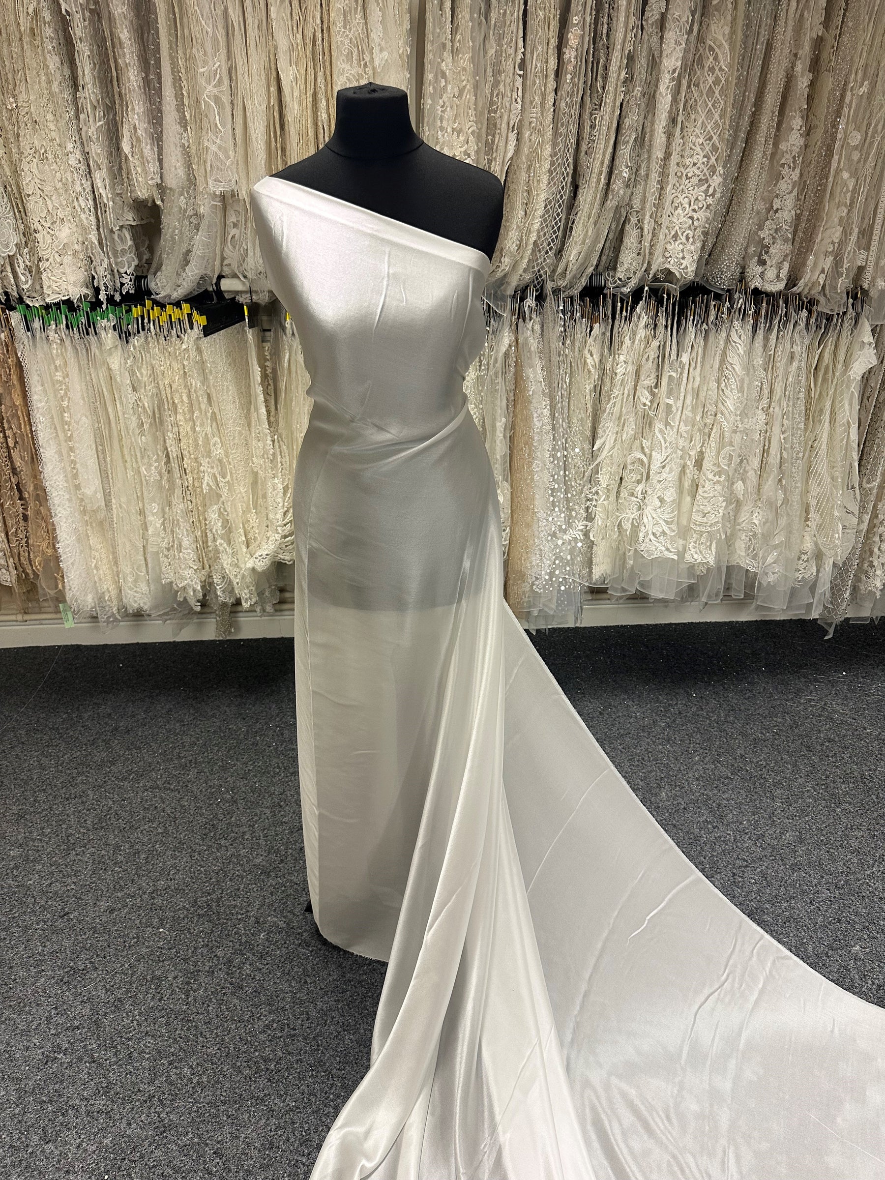 Ivory Silk Satin Chiffon - Delicacy Ivory Silk Satin Chiffon - Delicacy