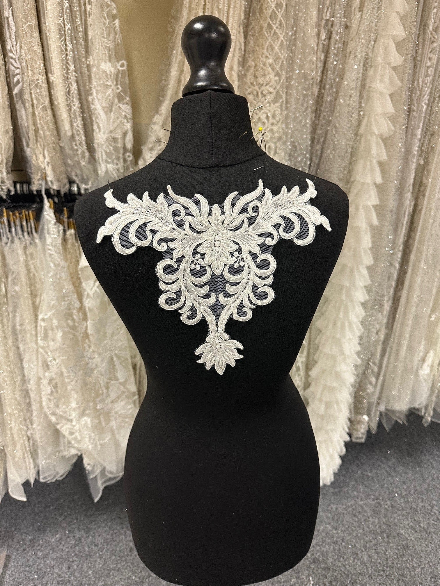 Ivory Beaded Lace Applique - Macharism