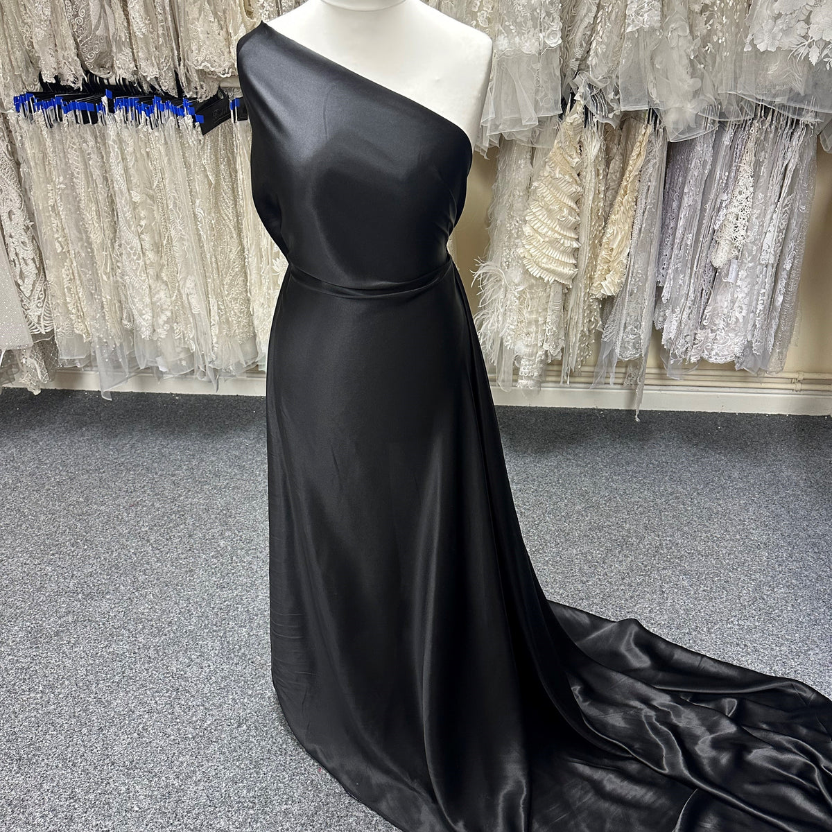 black silk satin dress Black Mother Of The Bride Dresses Satin A-Line Strapless Floor Length Mother Of The Bride Dress