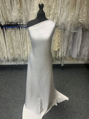 White Silk Hammer Satin - St Maxime