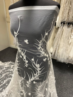 Ivory Embroidered Lace - Sonnet
