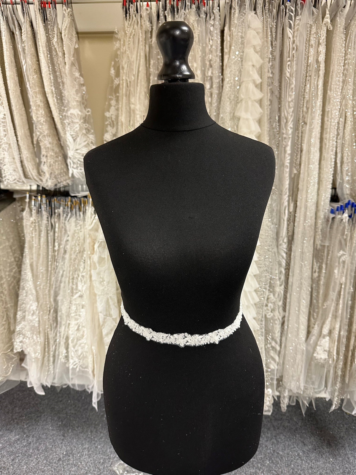 Ivory Beaded Lace Trim – Lior