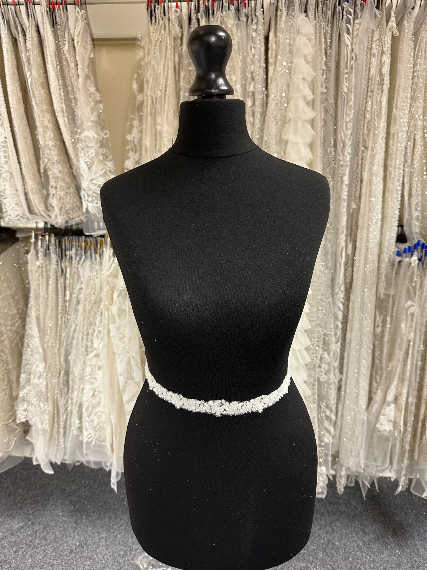Ivory Beaded Lace Trim – Lior