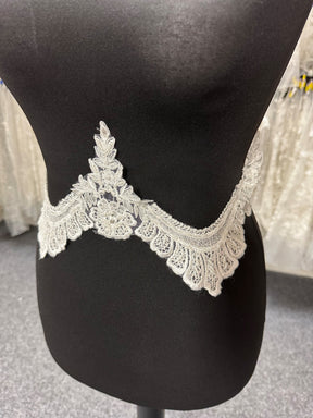 Ivory Embroidered Lace Trim - TR 115 (CF)