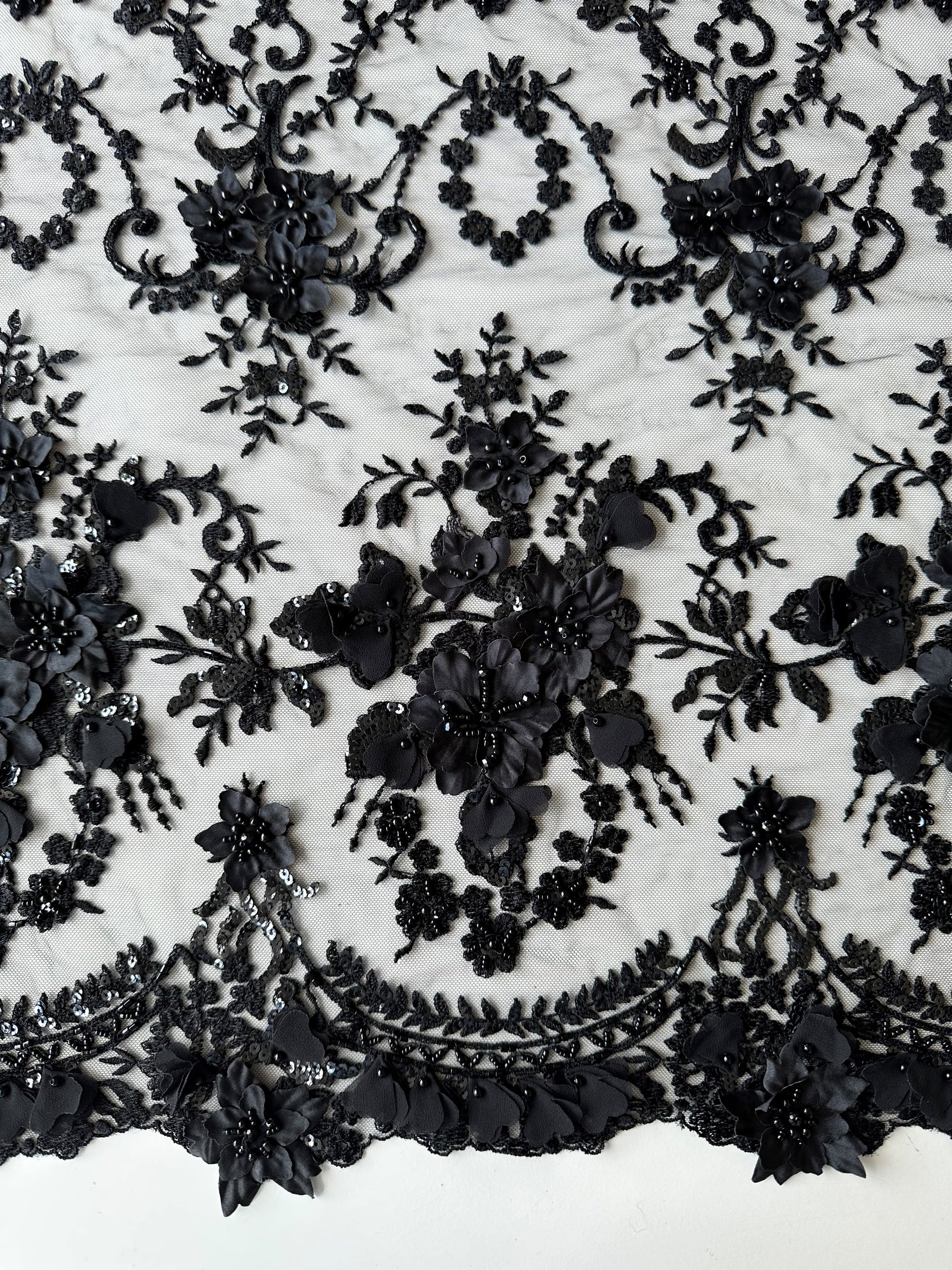 Black Beaded Lace - Audumi