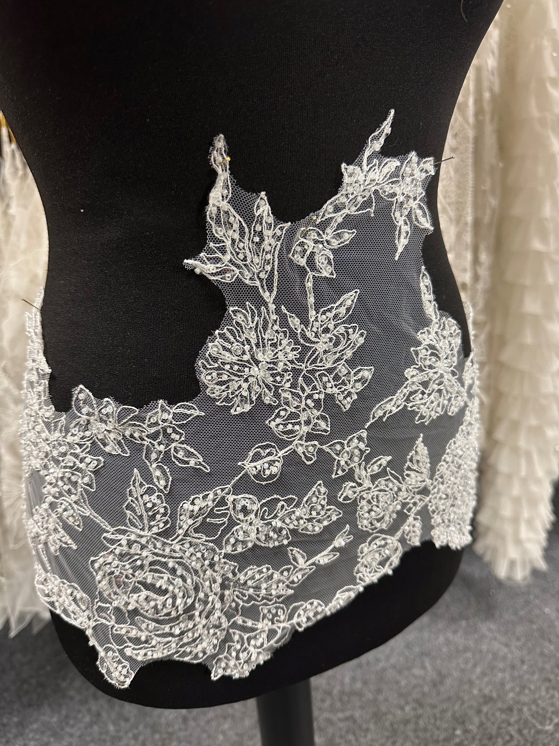 Ivory Beaded Lace Trim - Rikke
