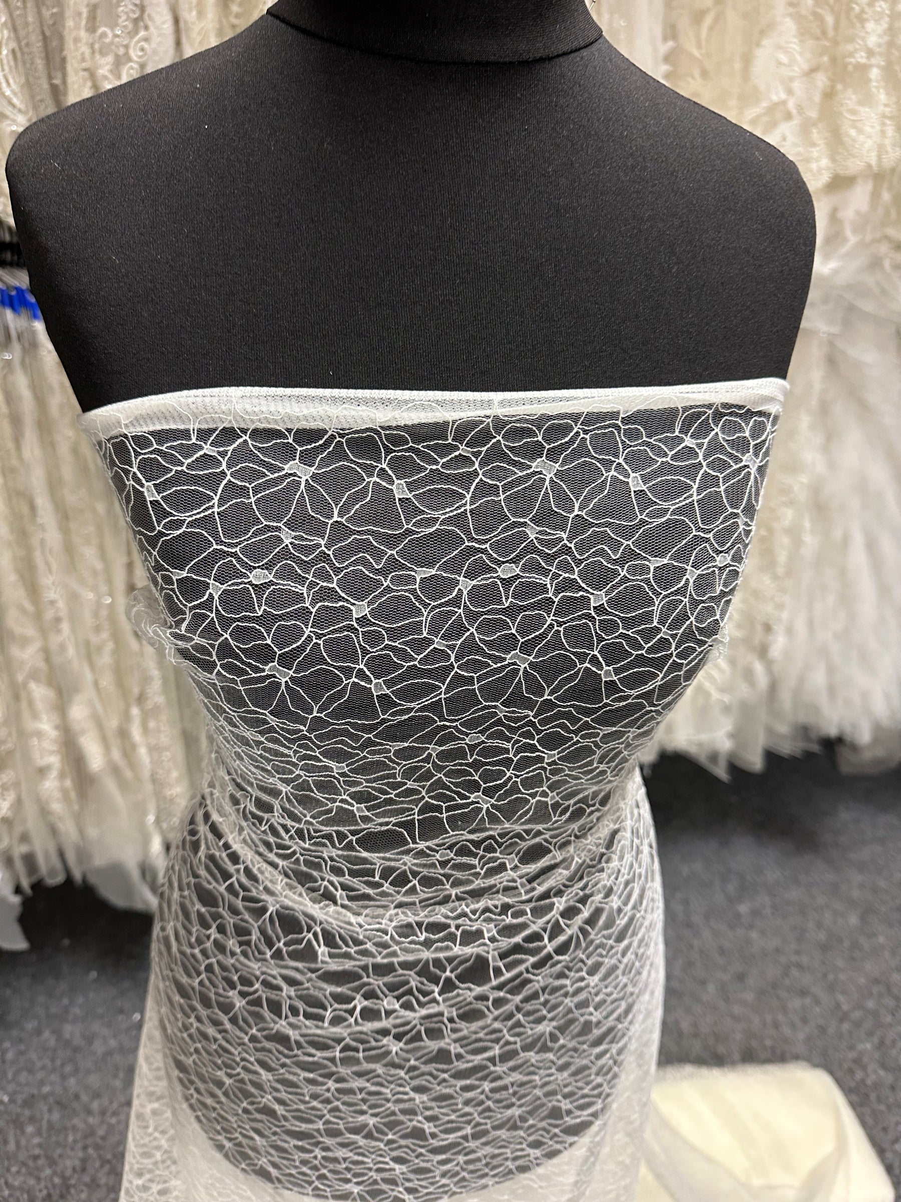 Ivory Contemporary Floral Lace - EB5002