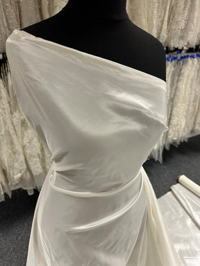 Ivory Polyester Taffeta - P600