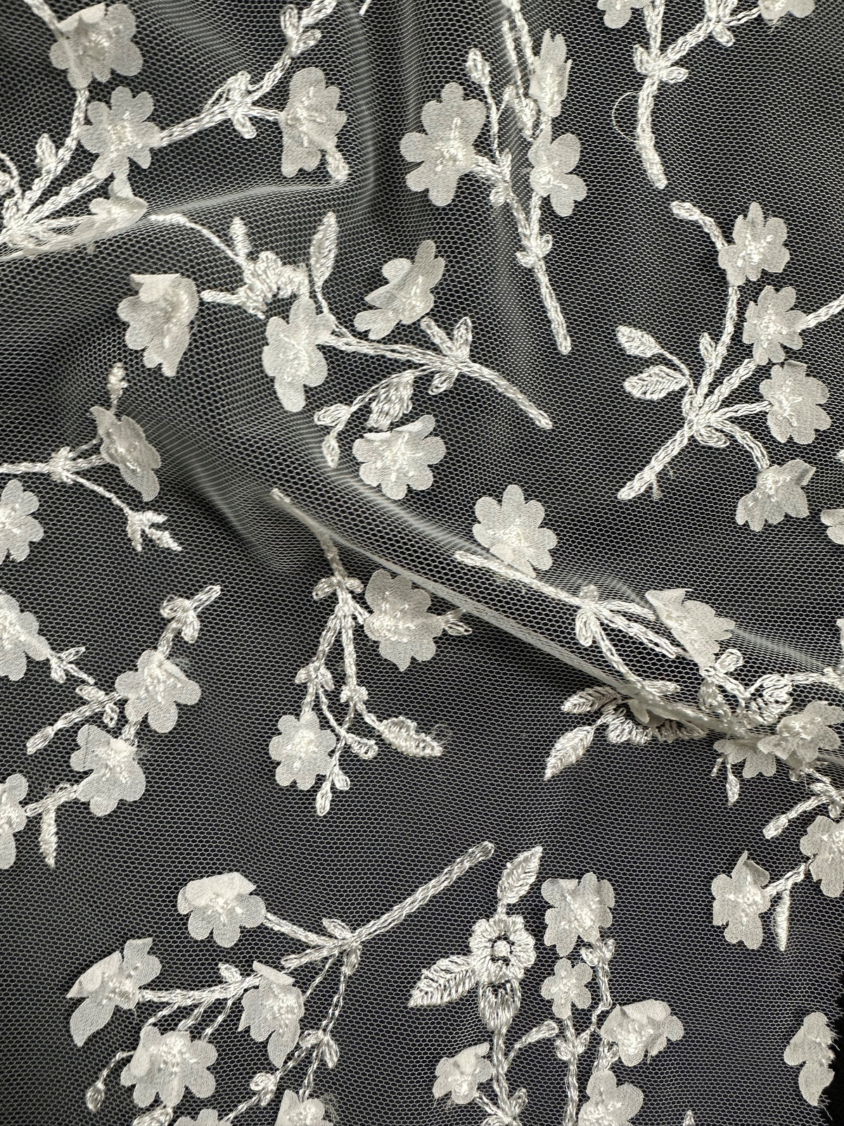 Ivory Laser Embroidery Lace - Hypnosis (CF Helena)