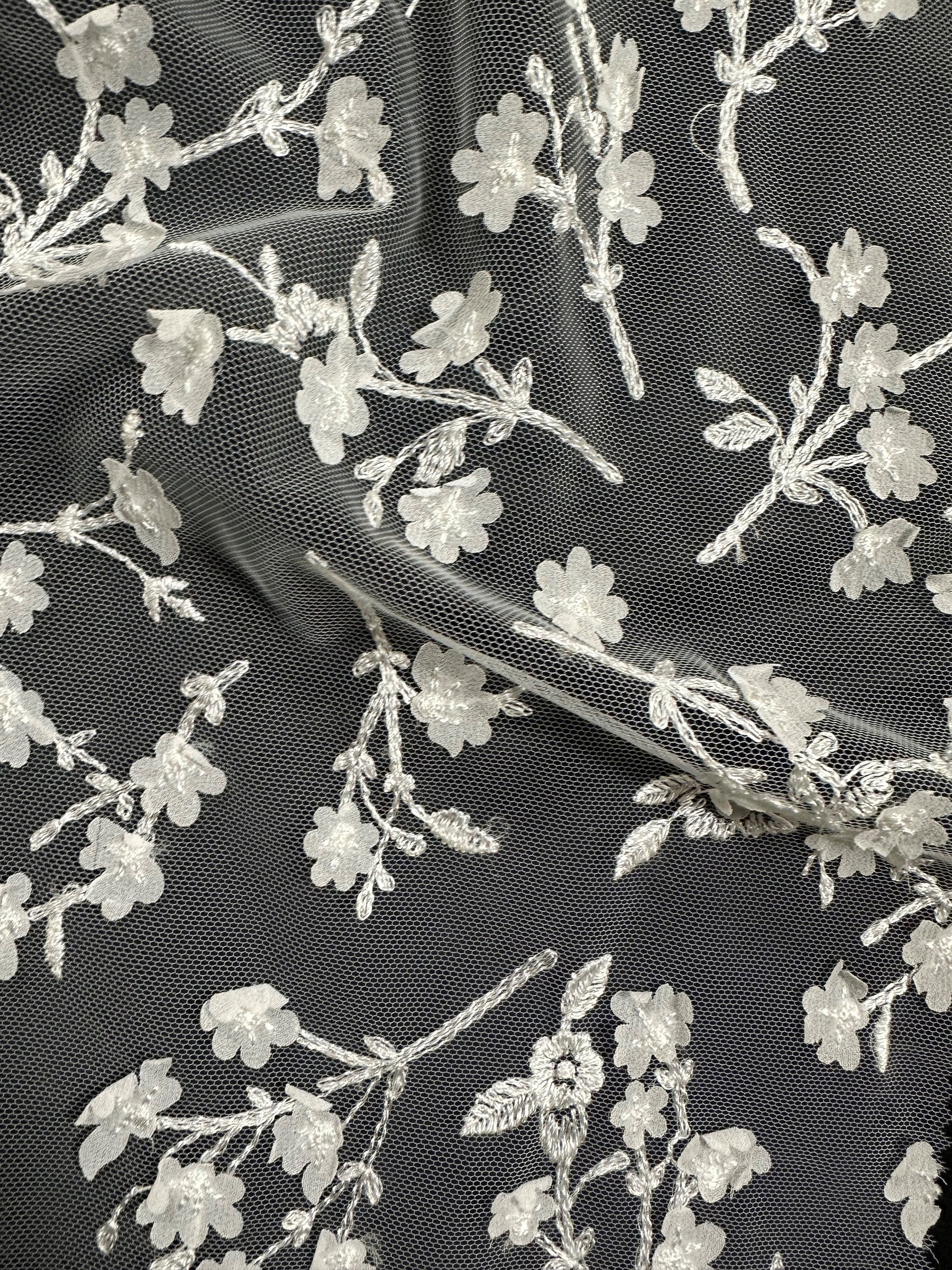 Ivory Laser Embroidery Lace - Hypnosis (CF Helena)