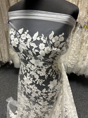 Ivory Embroidered Lace - X579