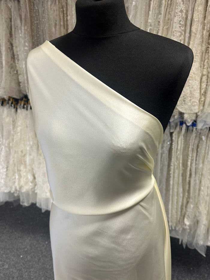 Cinnebar Silk Satin Splendour main image 1