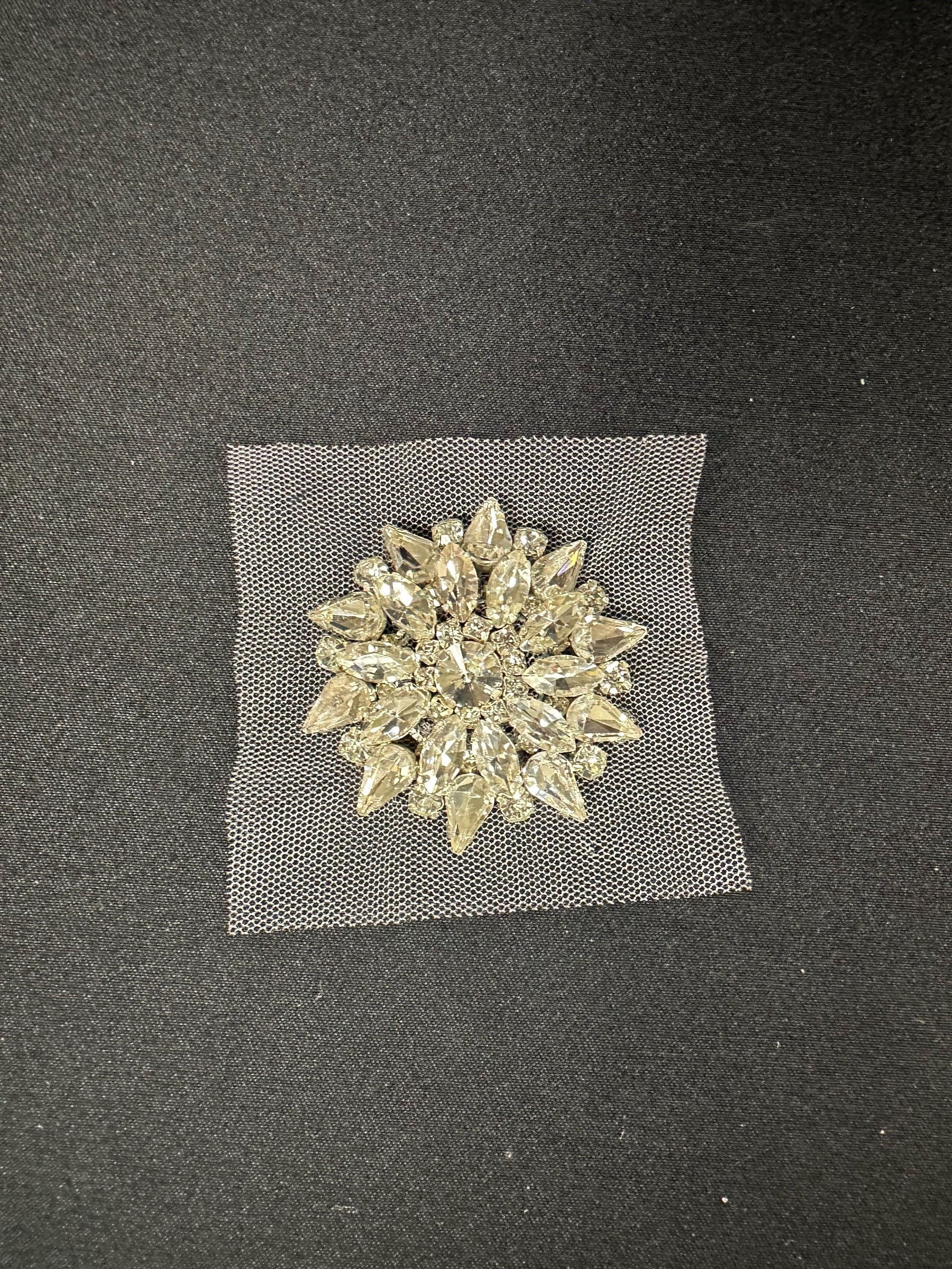 Crystal Embroidery - Feature