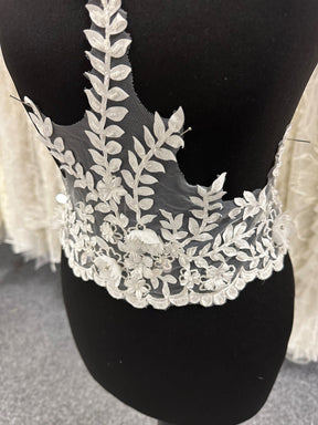 Ivory Lace Trim - T1011