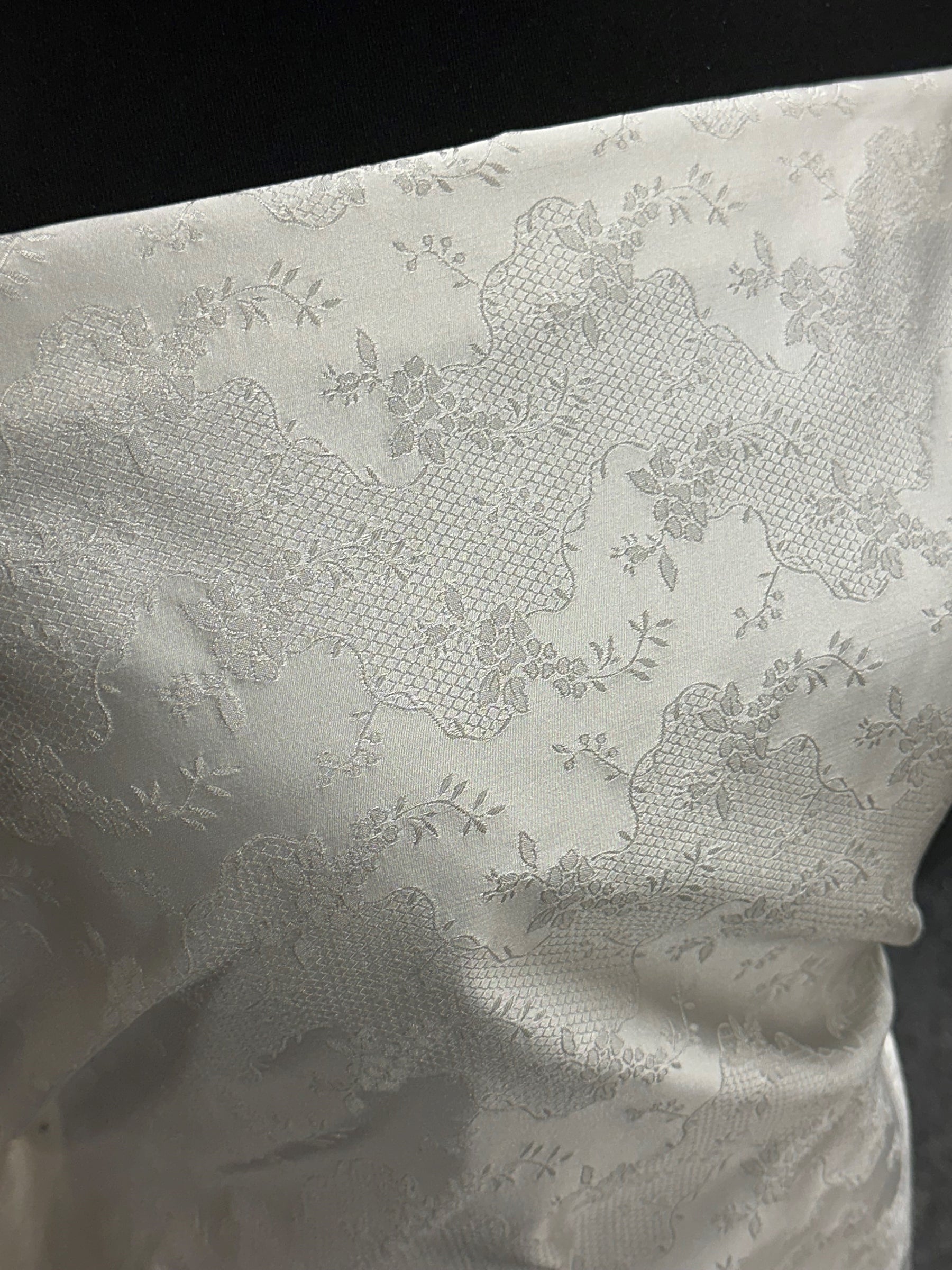 Ivory Jacquard Fabric - Antwerp