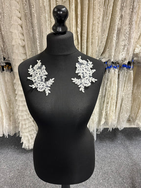 Ivory Corded Lace Appliques - AP 265 Unbeaded (CF)