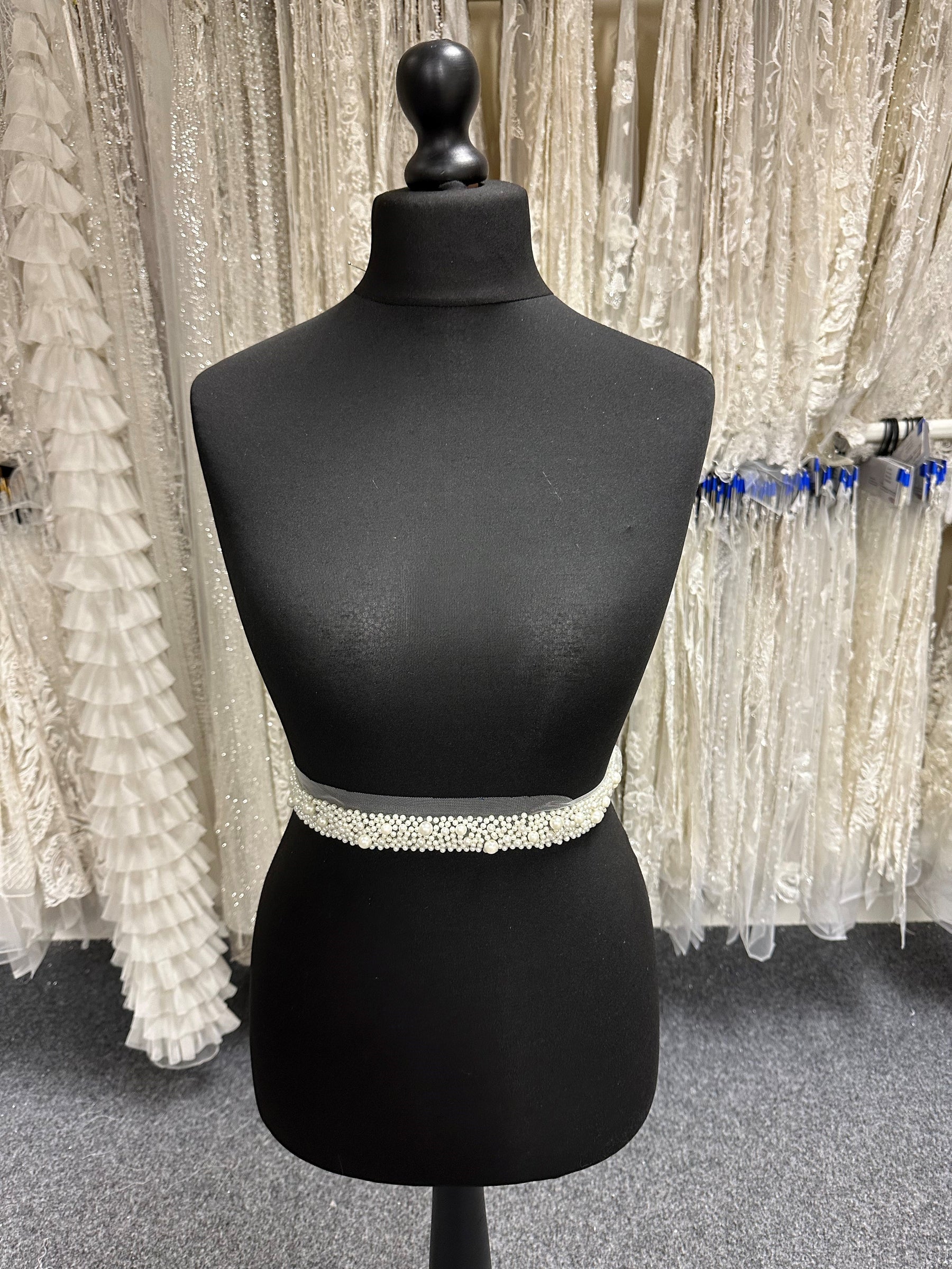 Pearl Dress Trim - Thematic