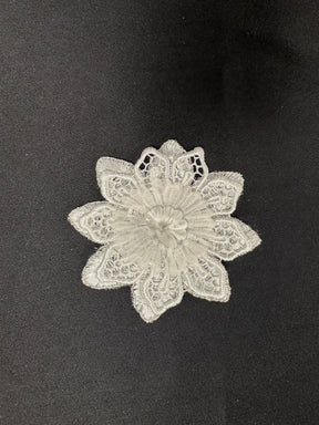 Ivory Layered Flower Applique - AP 2216 (CF)