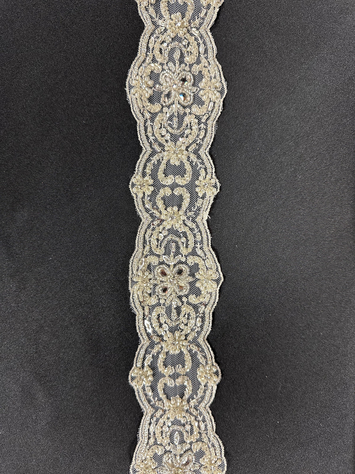 Ivory Crystal and Bead Trim – Cute