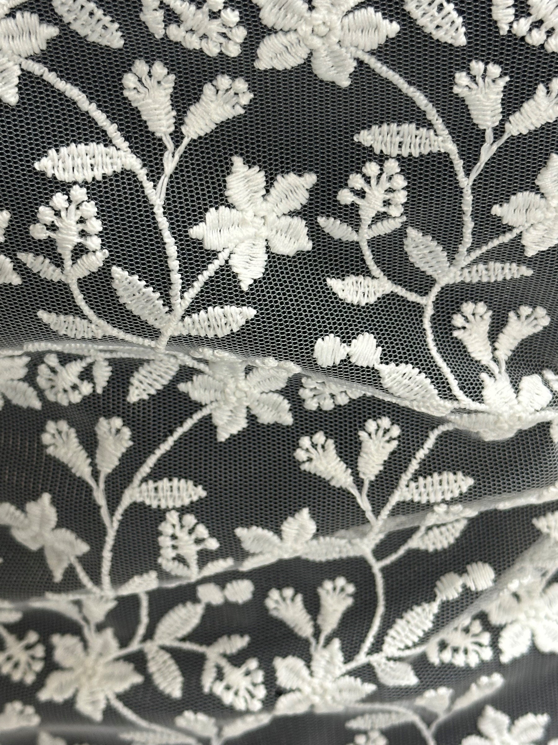 Ivory Embroidered Flower Lace - Lizzy