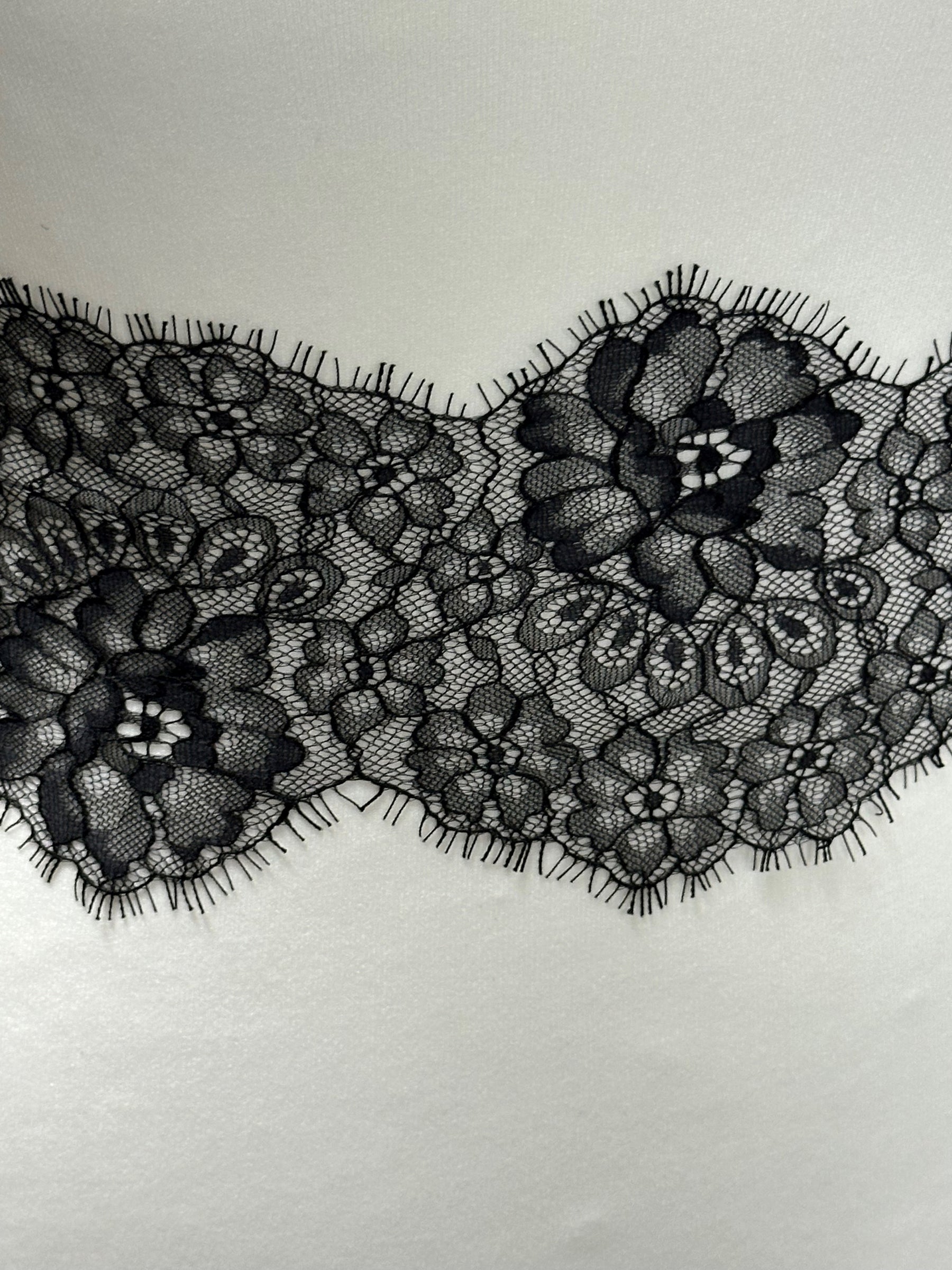 Black Lace Trim - Mina