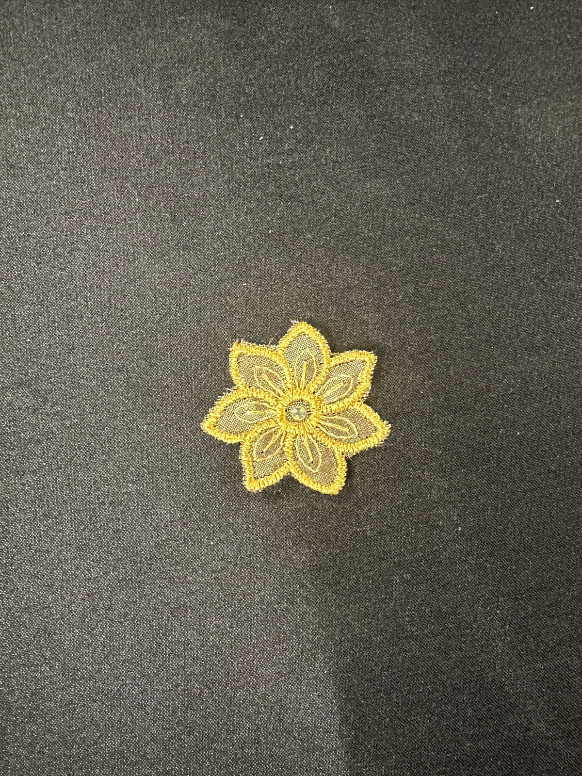Gold Daisy Motif with Swarovski - Aladdin