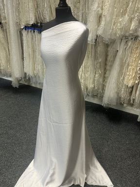 White Silk Hammer Satin - St Maxime