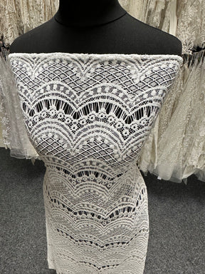 Ivory Raschel Lace  - Cabacka