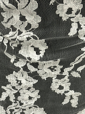 Ivory Chantilly Lace - Crew