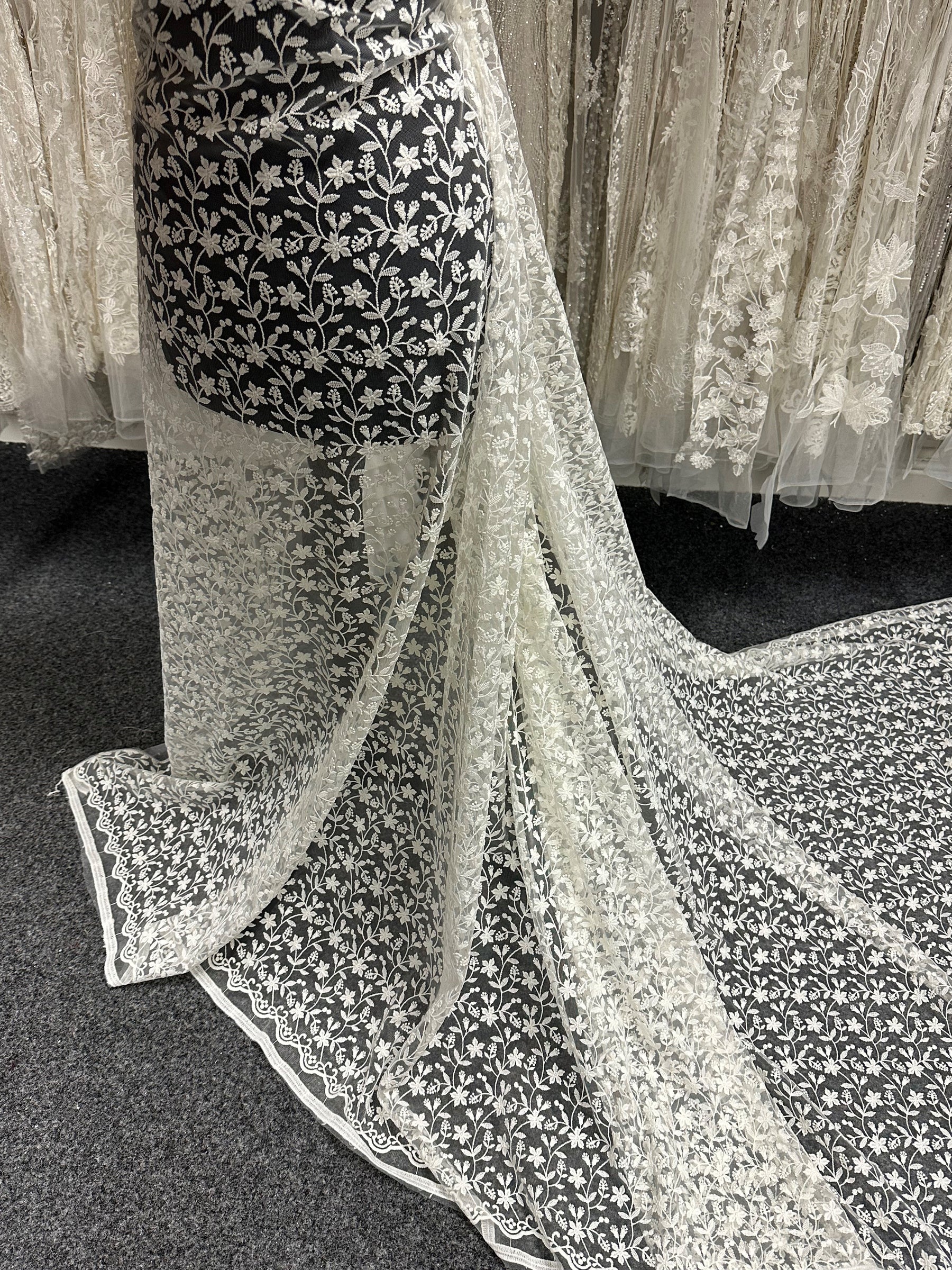 Ivory Embroidered Flower Lace - Lizzy