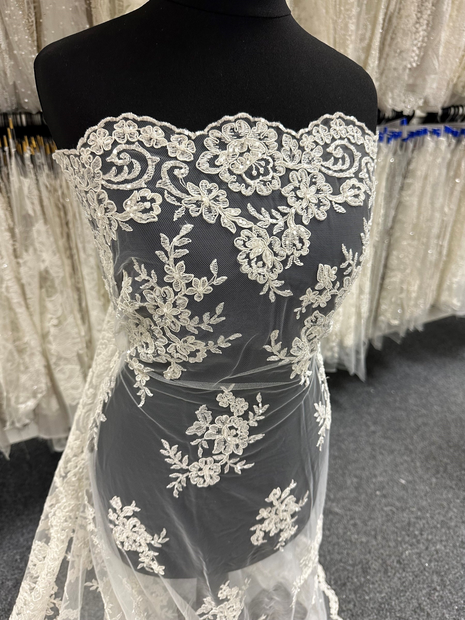 Ivory Unbeaded Corded Lace - Nightfall