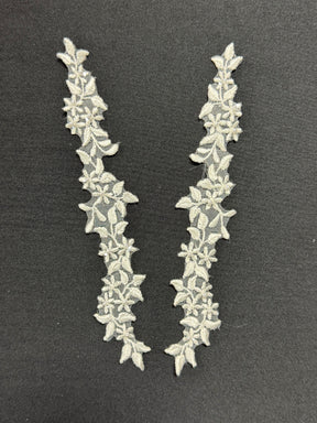 Ivory Beaded Lace Appliques - T28
