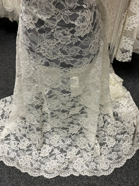 Ivory Corded Lace - P213