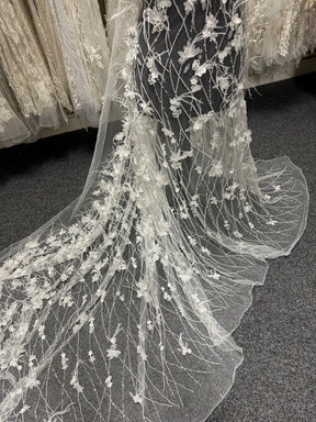 Ivory Feather Lace - Zuly